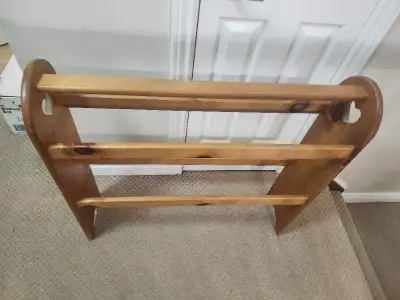 ** STANDING FLOOR QUILT BLANKET OR CLOTHING RACK SOLID WOOD **, View more