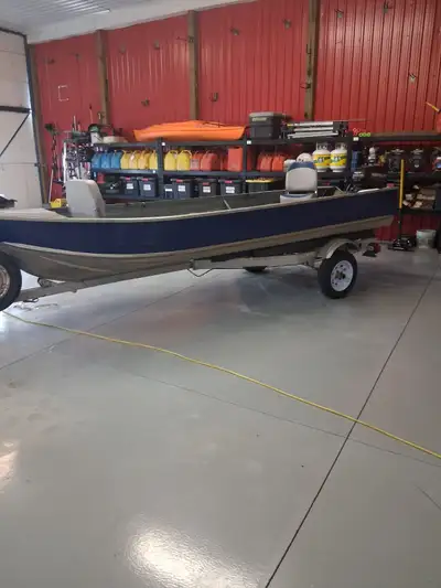 14foot Springbok and trailer with 9.9Merc. Bought the boat for the kids this June, kids never used i...