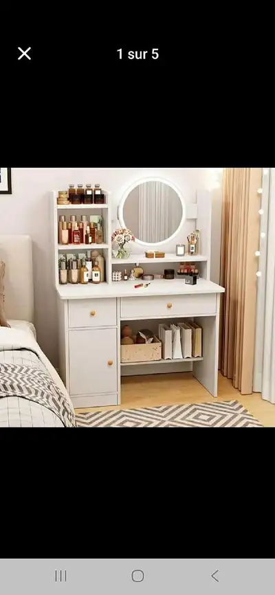 Coiffeuse avec miroir LED, View more