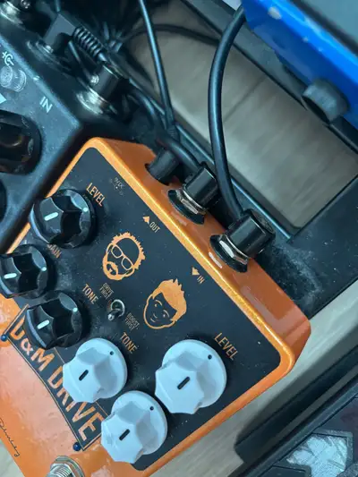 Keeley D&M dual drive pedal with boost, View more