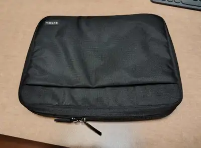 UNIEA - Padded Laptop Sleeve - 11.5" x 9", View more