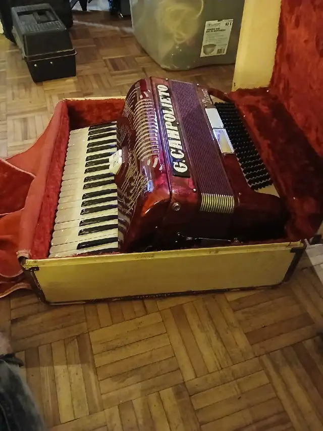 Accordéon Italien in Other in City of Montréal - Image 3