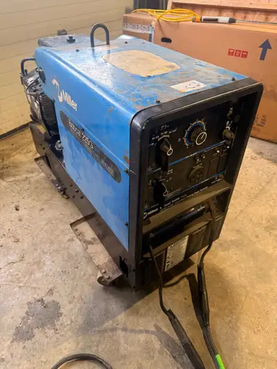 miller bobcat 225G, View more