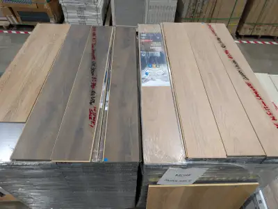 CLEARANCE SALE AT SQUAREFOOT FLOORING BARRIE! VINYL + LAMINATE, View more