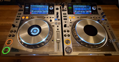 Pioneer CDJ-2000 Nexus [Pair], View more