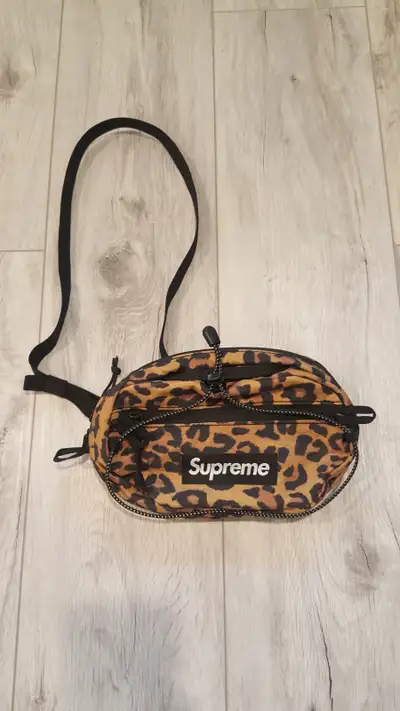 Supreme waist bag, View more