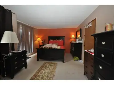 3 Bedroom Townhouse in Surrey near Newton Center available for Rent from September 01st, 2025. Prope...