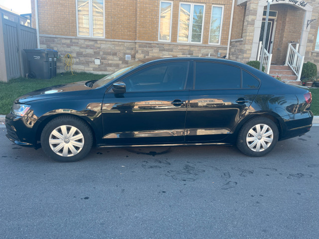 Volkswagen Jetta Sedan in Cars & Trucks in Oakville / Halton Region - Image 2