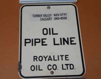 Vintage RoyalLite Oil Pipeline Metal Sign