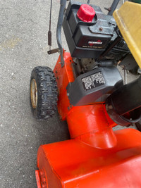 5hp NOMA Snowblower 22inches wide