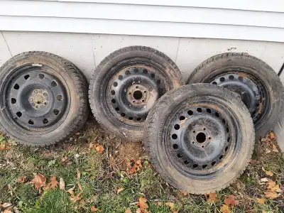 225/50 R17 on seel rims. Bolt pattern is 5x110. Balanced ready to go. Half of a season, other than t...