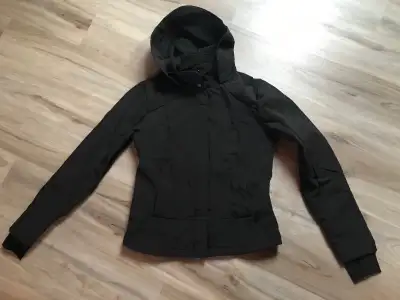 Rain wind all weather coat brand new size small