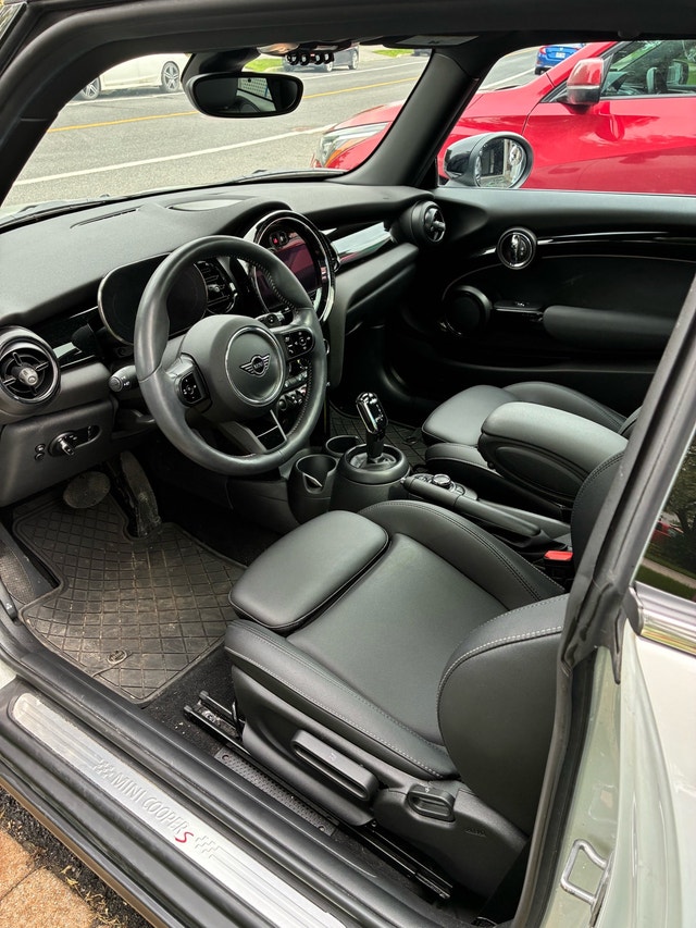 Mini Cooper S 2023 — photo 5
