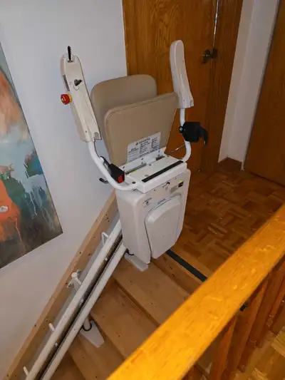 Savaria chair, chaise monte escalier,  stairlift, chairlift, View more