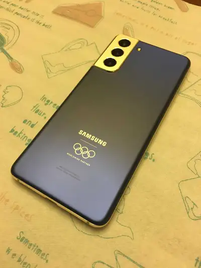Samsung Galaxy S21 Olympic Games Special Edition, View more