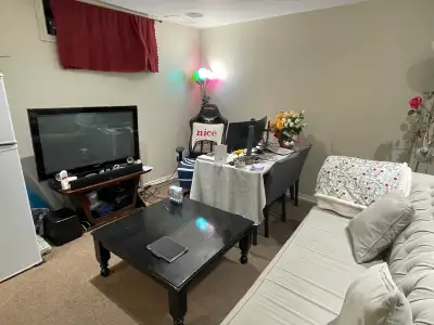 1 Bedroom Basement available on rent starting 1st April 2026 near Longos . 1. 3 piece bath 2. Kitche...