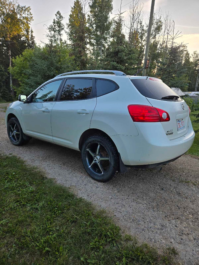 2009 Nissan Rogue in Cars & Trucks in St. Albert