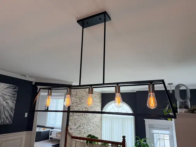 Deco Luminaire Chandelier in Indoor Lighting & Fans in Laval / North Shore - Image 3