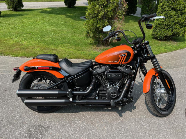 2021 Harley Davidson FXBBS Street Bob almost NEW only 58 kms! in Street, Cruisers & Choppers in Markham / York Region - Image 4
