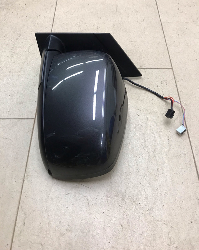 2011 -2020 Dodge Caravan Mirror Left DriverTown Country Chrysler in Auto Body Parts in Calgary - Image 2