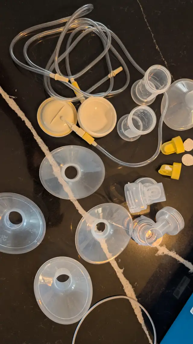 Medela pump parts in Feeding & High Chairs in Oakville / Halton Region - Image 2