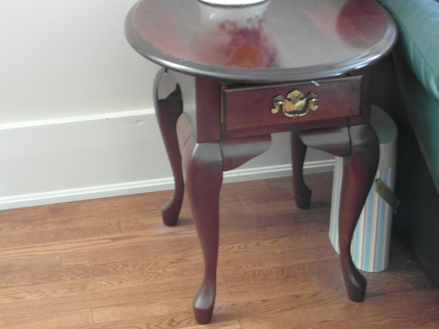 Cherry Coffee Table in Coffee Tables in Cambridge - Image 2
