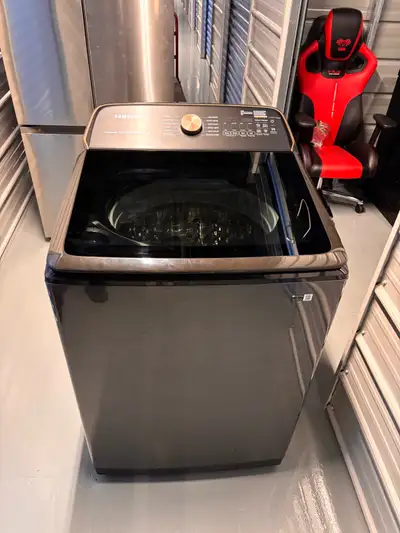 Ensemble de laveuse et sécheuse Samsung, en excellente condition. Utilisées seulement pendant 1 an —...