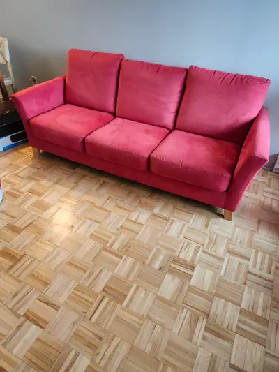 Sofa Fuchsia rose moderne a vendre, View more