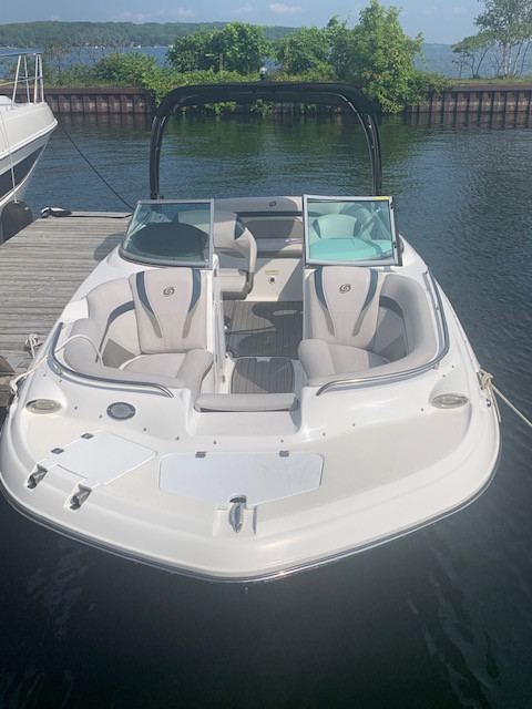 2017 Hurricane 2400SD in Powerboats & Motorboats in Barrie - Image 3