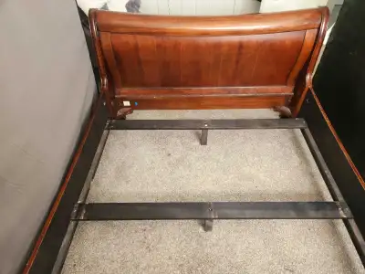 Queen sized Sleigh bed , View more