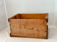 “Vintage Annapolis Valley Apple  Orchard Crate/Box” $15 