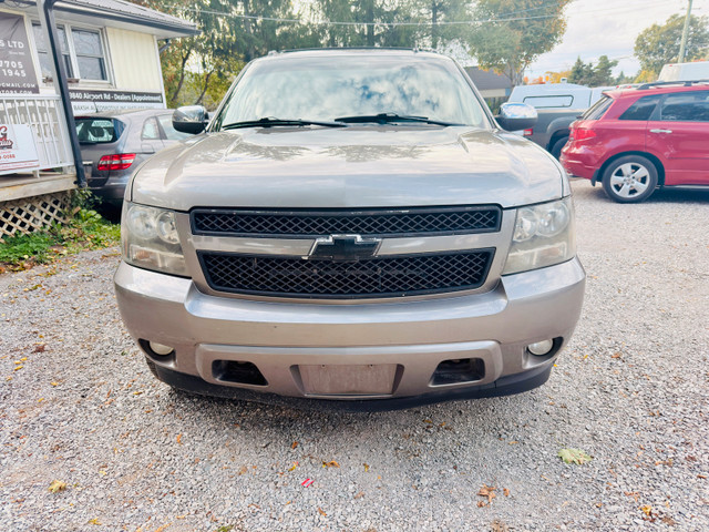 2008 CHEVROLET Avalanche 4x4 Bose  in Cars & Trucks in Oakville / Halton Region - Image 2