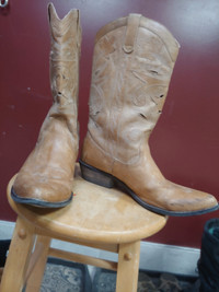 Fancy cowboy boots