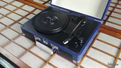 System Table Tournante Crosley, View more