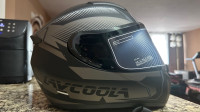 Motorcycle Helmet XL. DOT Certified 