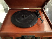 Crosley Record Player, CD, Cassette, AM & FM