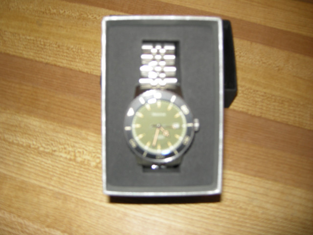 Heritor Hurst green dial automatic men watch in Jewellery & Watches in Ottawa