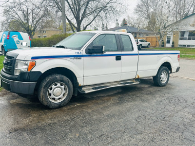 Ford F-150 V8 2wd 