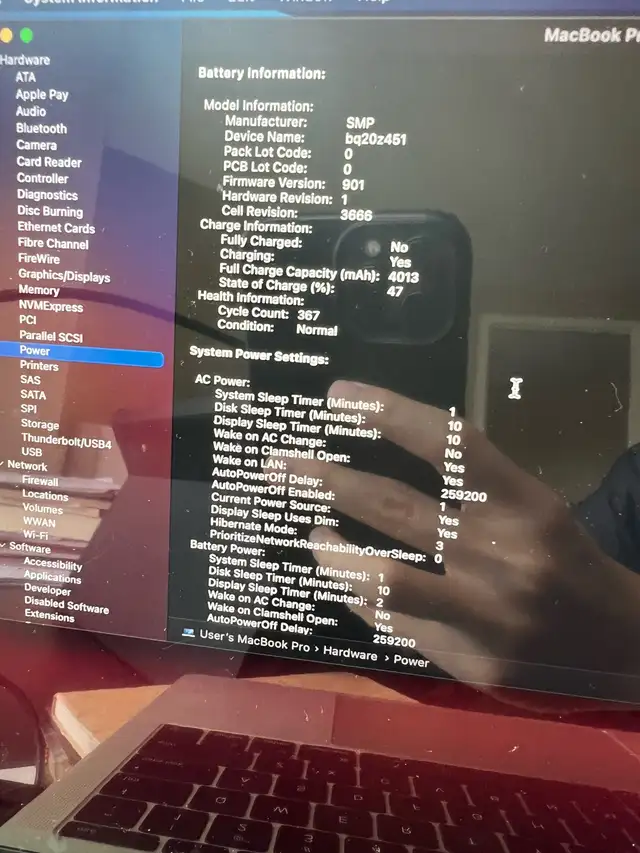 MacBook Pro 13 2017 Screen Defeat in Laptops in Kitchener / Waterloo - Image 6