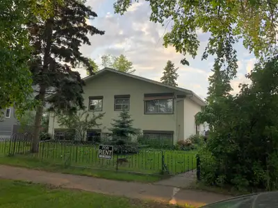 This incredible two level townhouse offers smoke free living on a peaceful tree lined street near be...