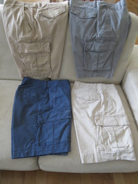 Brand new Mens Old Navy cargo shorts size 31