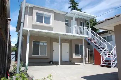 We have an awesome ground floor unfurnished suite available for rent in the beautiful Killarney neig...