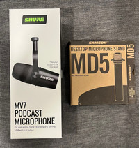 Shure MV7 USB/XLR Mic & Stand