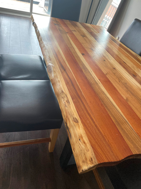 Live Edge wood 6 ft long dining table with 6 chairs Dining Tables & Sets Oakville / Halton