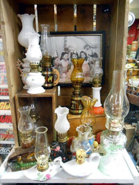 Lampes à l'Huile Vintage et Antiques