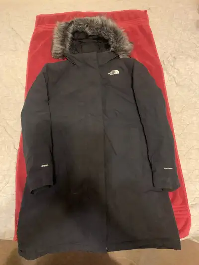 Women’s north face winter coat, View more