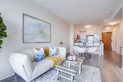 Condo staging, View more