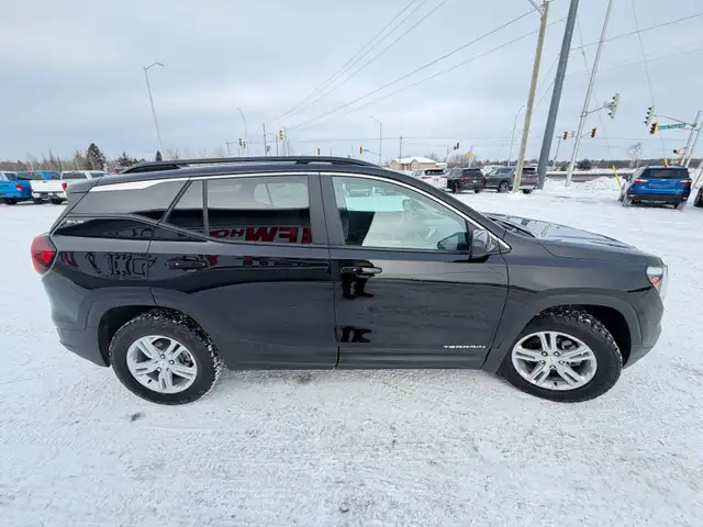 2024 GMC TERRAIN SLE AWD * CERTIFIED * FINANING AVAILABLE * in Cars & Trucks in Sudbury - Image 9