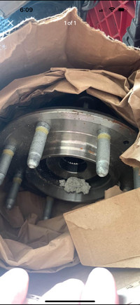 2 front hubs for 2020-2023 Chevy/gmc