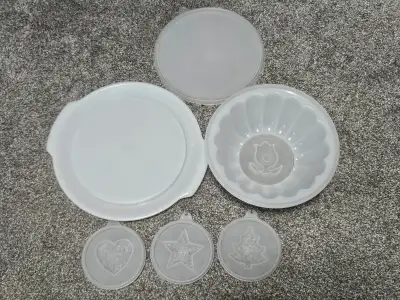 Tupperware Jel-N-Serve Jelly Jello Mould with 4 inserts, View more